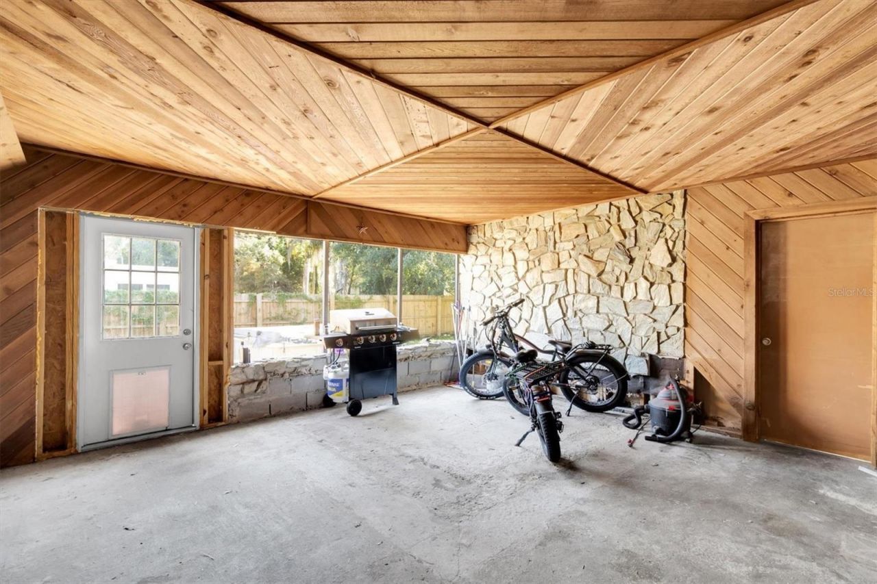 1797 Rainbow Boulevard, Clearwater, FL 33760 Photo