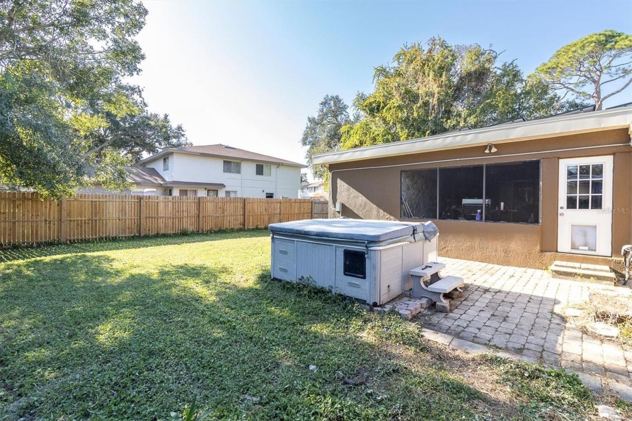 1797 Rainbow Boulevard, Clearwater, FL 33760 Photo