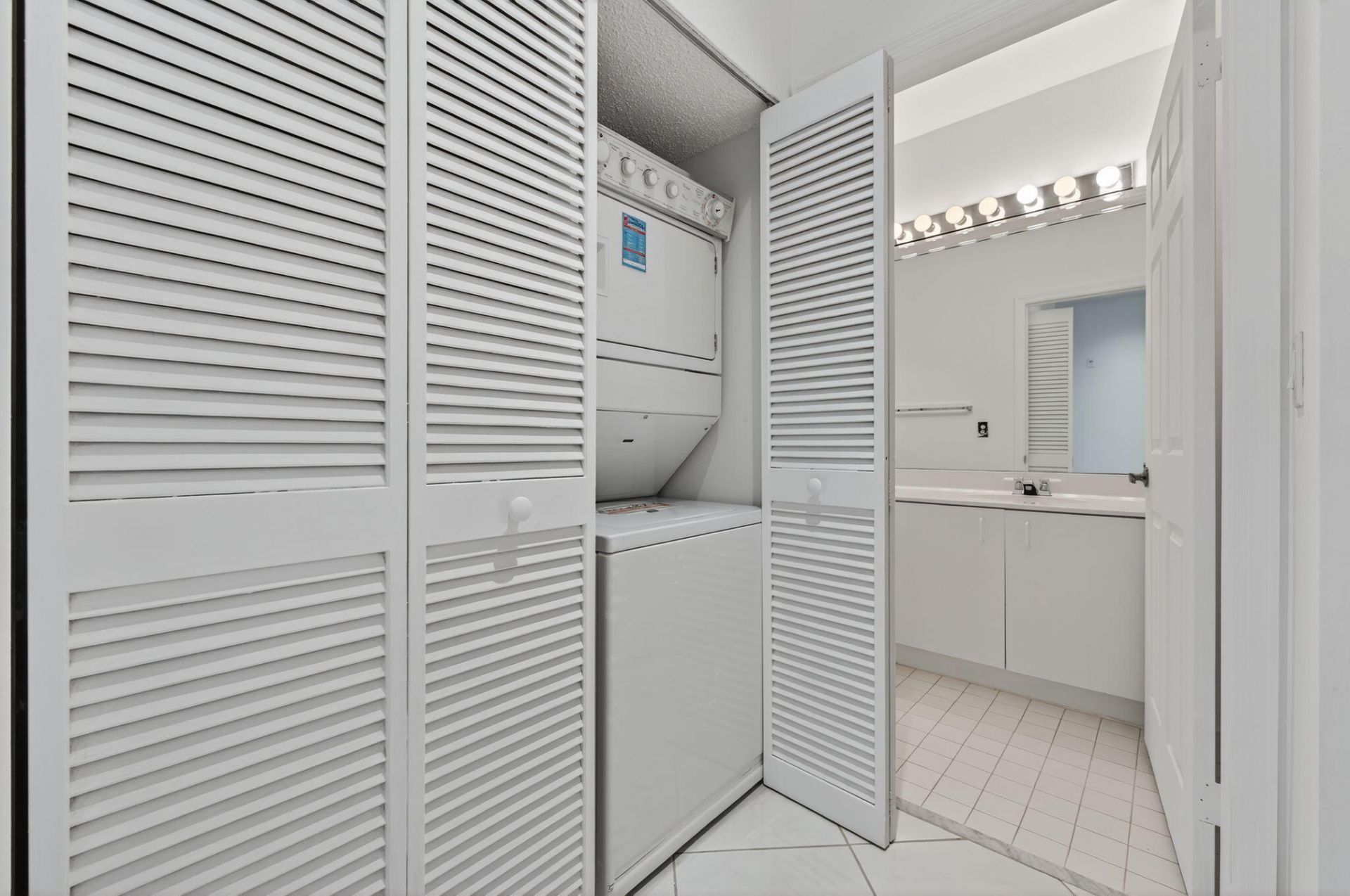 9599 Weldon Circle, Unit A412, Tamarac, FL 33321 Photo