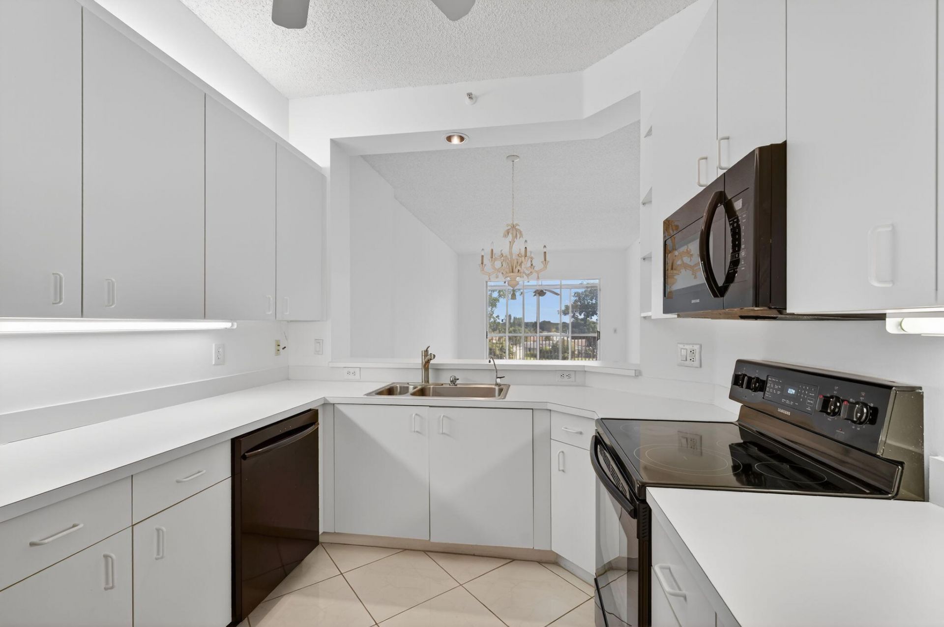 9599 Weldon Circle, Unit A412, Tamarac, FL 33321 Photo