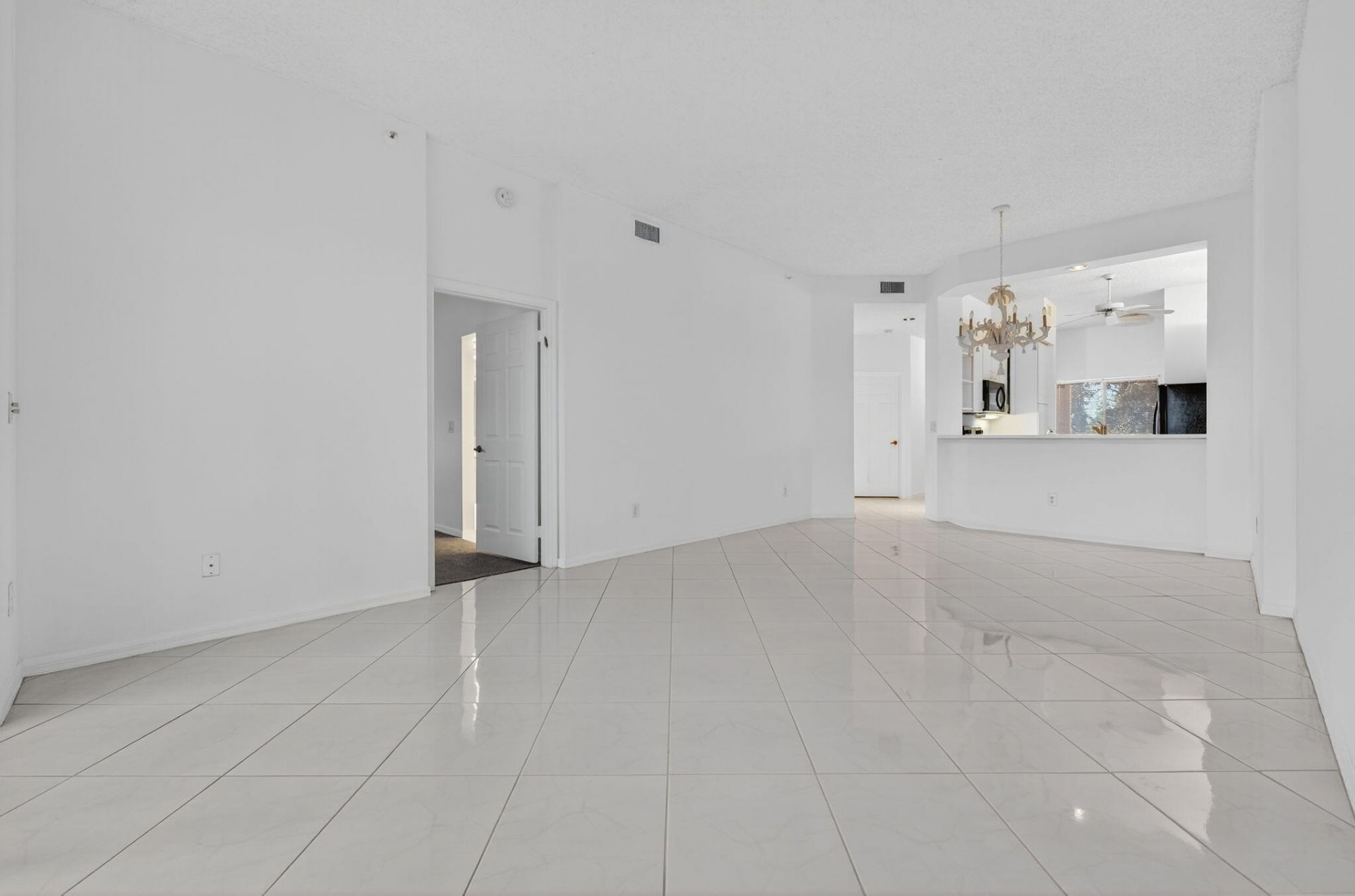 9599 Weldon Circle, Unit A412, Tamarac, FL 33321 Photo