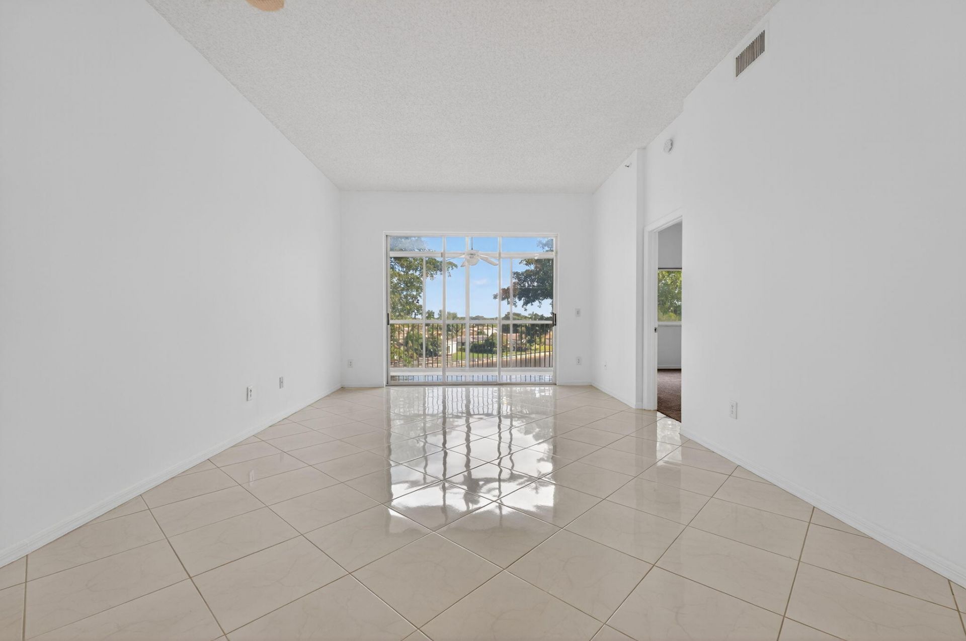 9599 Weldon Circle, Unit A412, Tamarac, FL 33321 Photo