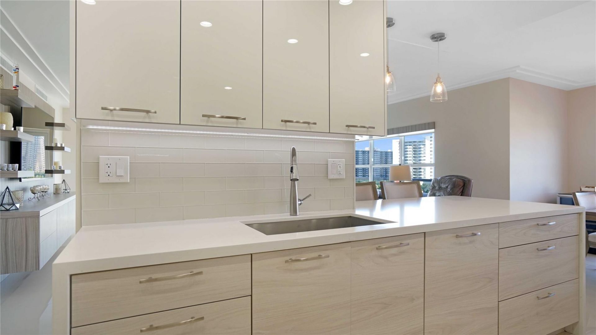 3750 Galt Ocean, Unit 606, Fort Lauderdale, FL 33308 Photo