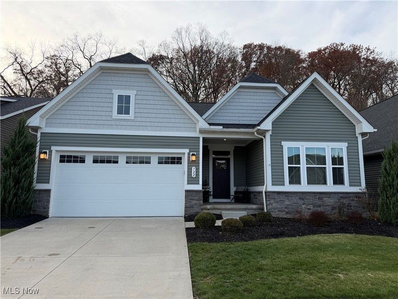 732 Buckeye Drive, Akron, OH 44303 Photo 1