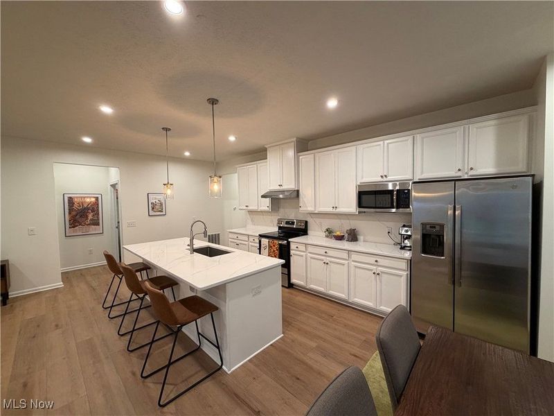 732 Buckeye Drive, Akron, OH 44303 Photo 12