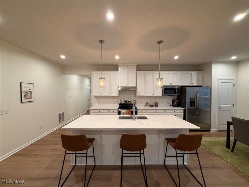 732 Buckeye Drive, Akron, OH 44303 Photo 13