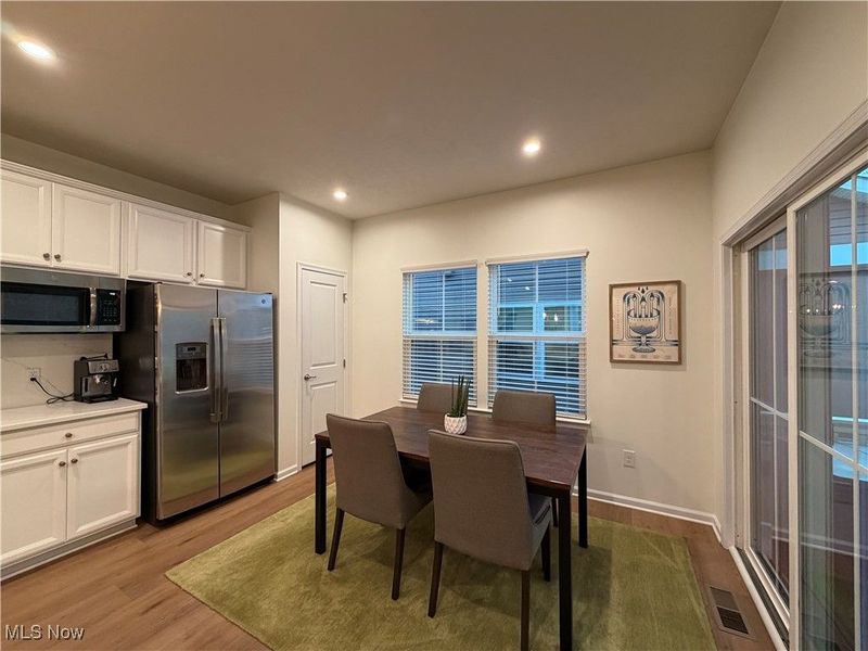 732 Buckeye Drive, Akron, OH 44303 Photo 15