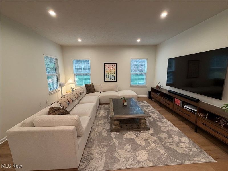 732 Buckeye Drive, Akron, OH 44303 Photo 17