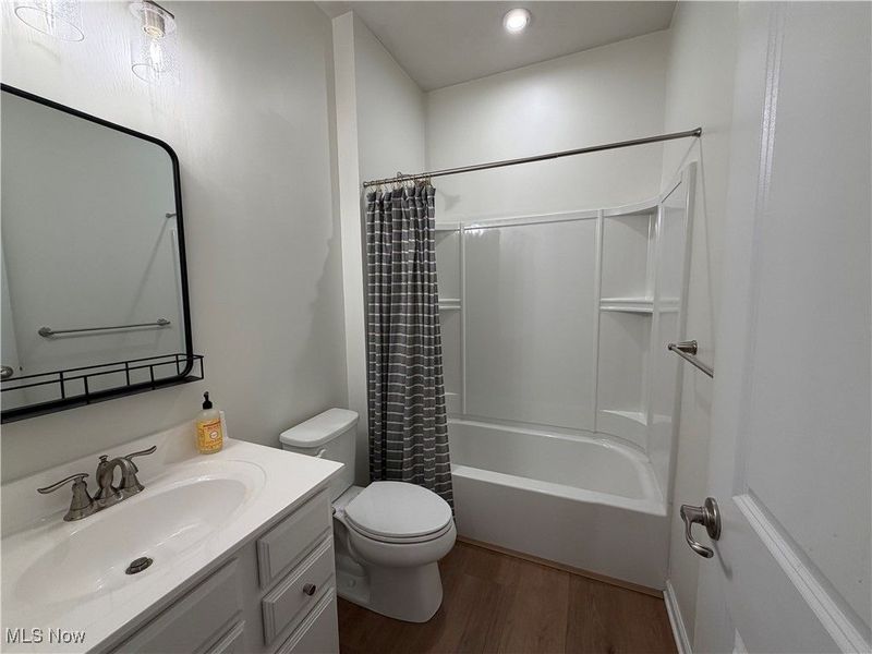 732 Buckeye Drive, Akron, OH 44303 Photo 33