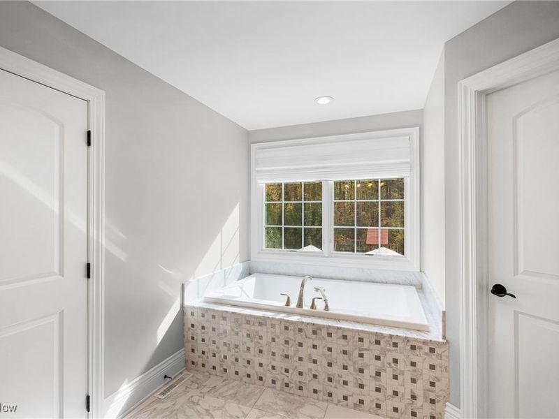 31449 Park Avenue, Westlake, OH 44145 Photo 24