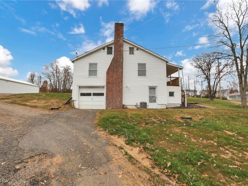 3585 East Pike, Zanesville, OH 43701 Photo 1