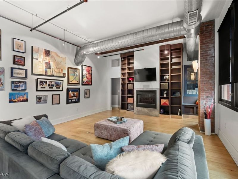 1260 W 4th Street, Unit 304, Cleveland, OH 44113 Photo 10