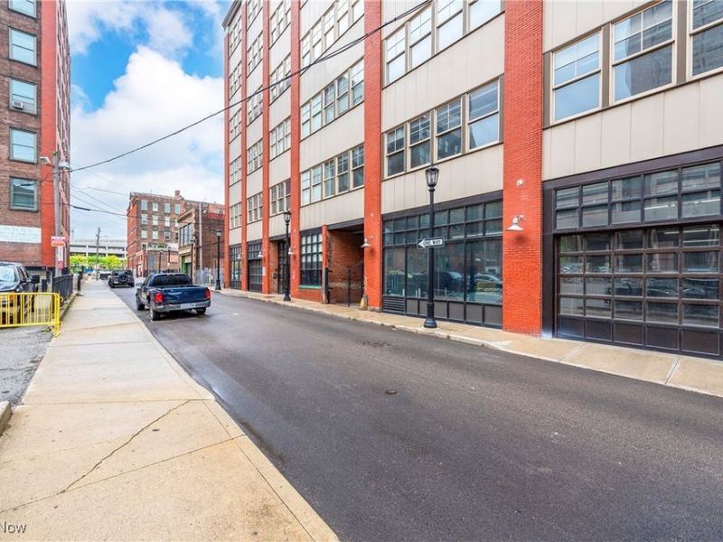 1260 W 4th Street, Unit 304, Cleveland, OH 44113 Photo 3