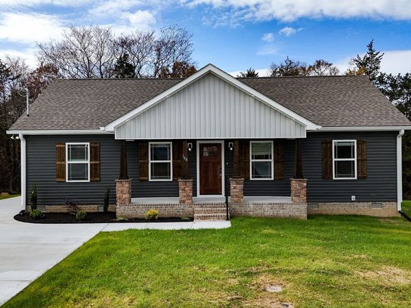 108 Demombreum Circle, Shelbyville, TN 37160