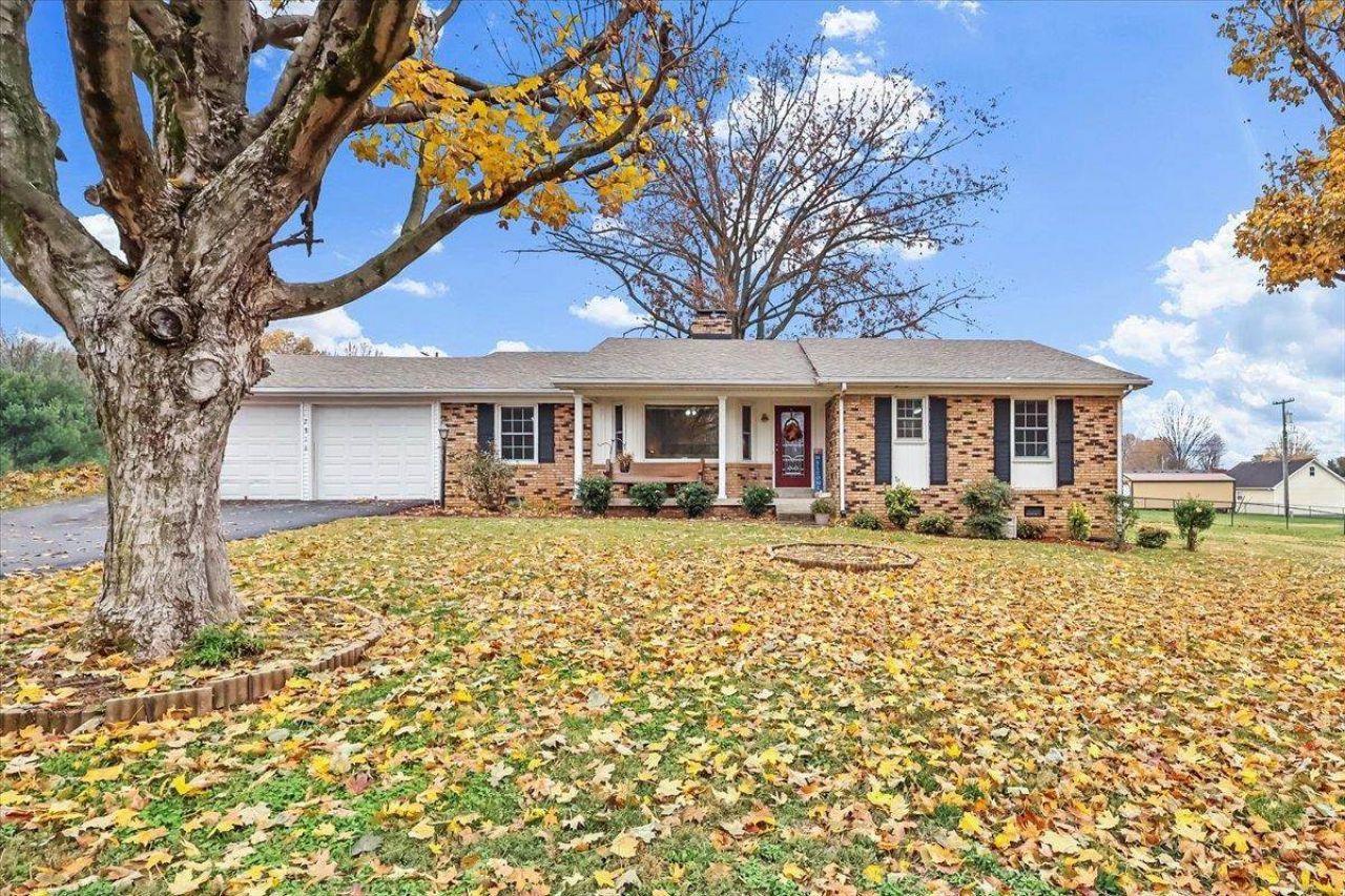 2816 Smallhouse Road, Bowling Green, KY 42104 Main Photo