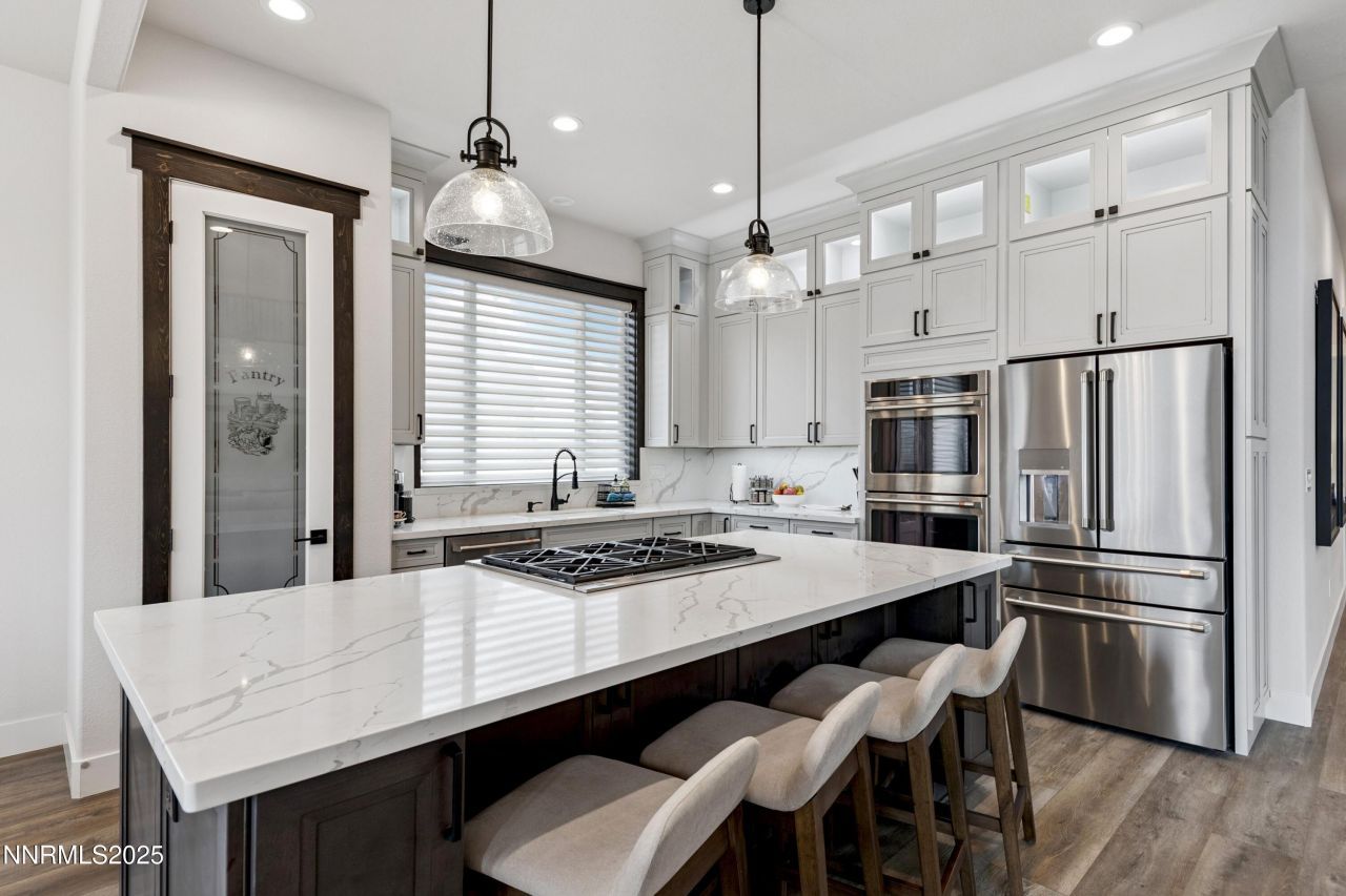 912 Holstein Court, Gardnerville, NV 89460 Photo