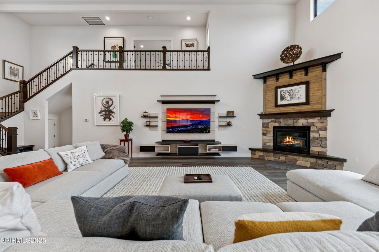 912 Holstein Court, Gardnerville, NV 89460 Photo