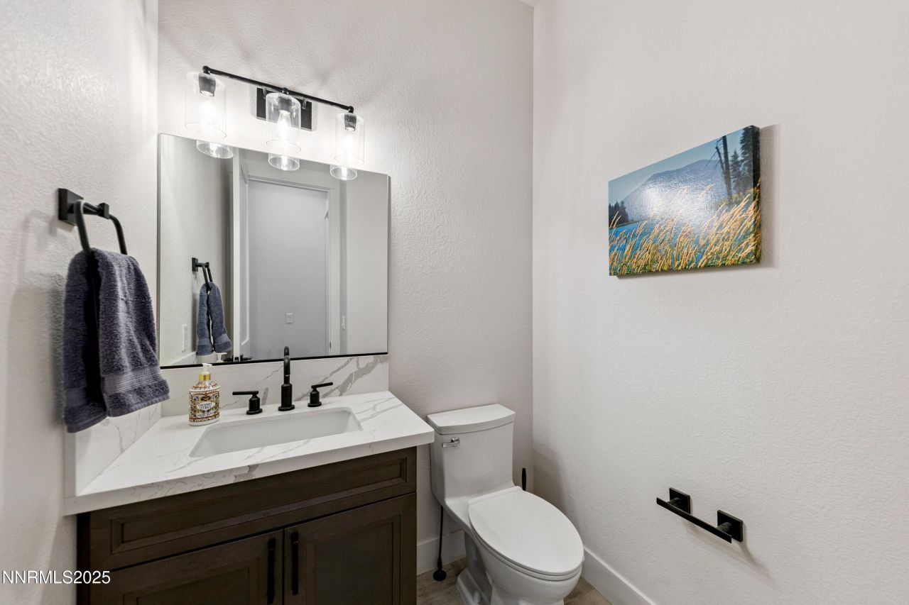 912 Holstein Court, Gardnerville, NV 89460 Photo