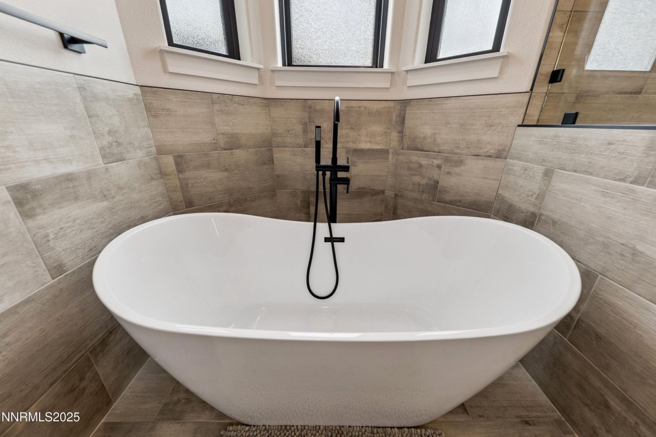 912 Holstein Court, Gardnerville, NV 89460 Photo