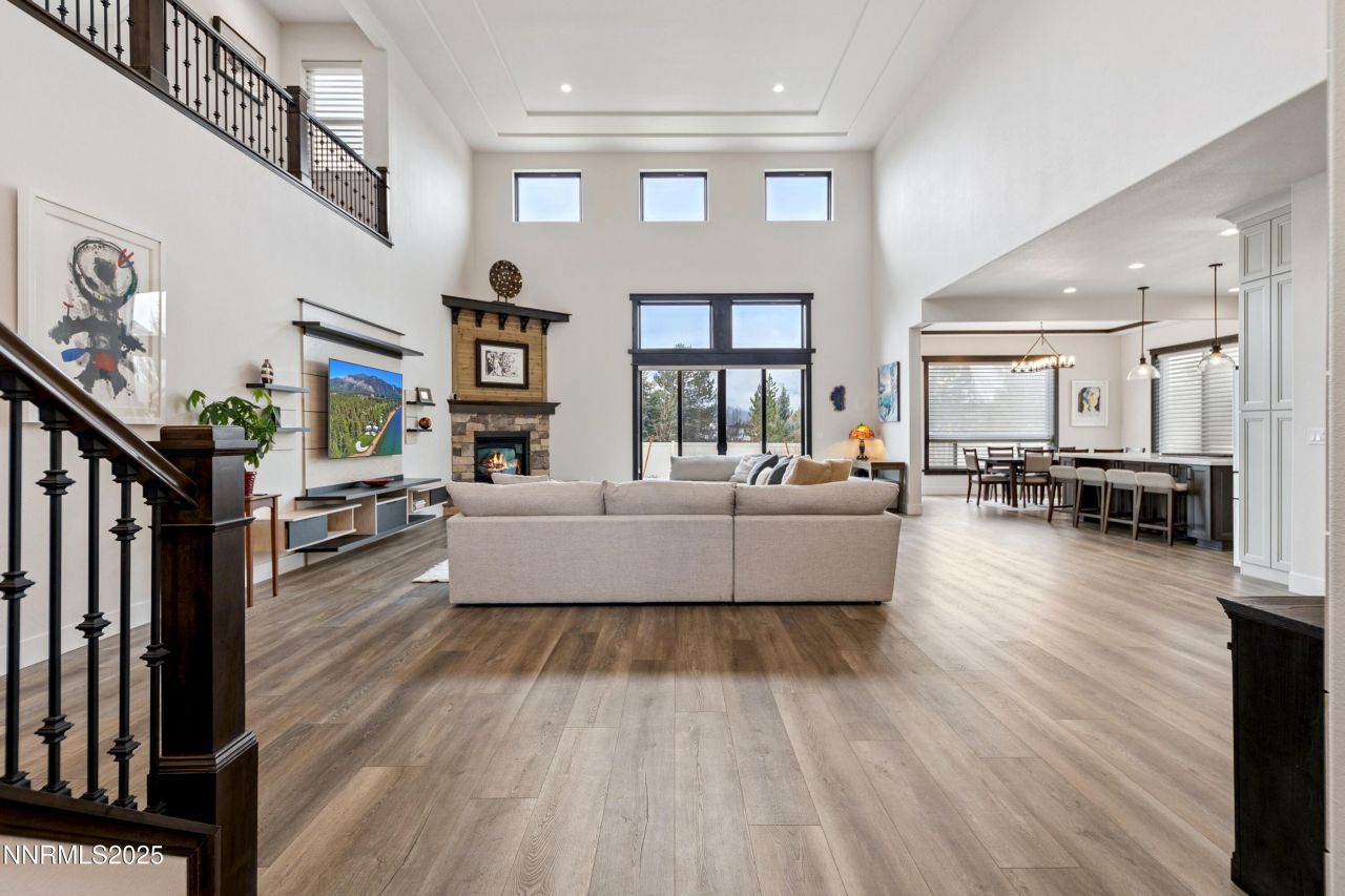 912 Holstein Court, Gardnerville, NV 89460 Photo