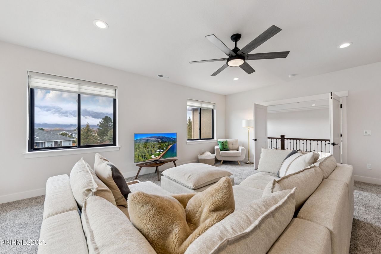 912 Holstein Court, Gardnerville, NV 89460 Photo