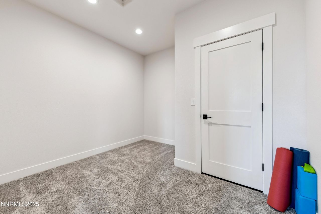 912 Holstein Court, Gardnerville, NV 89460 Photo