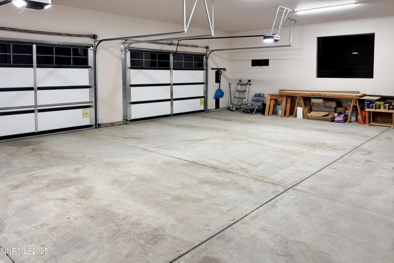 912 Holstein Court, Gardnerville, NV 89460 Photo