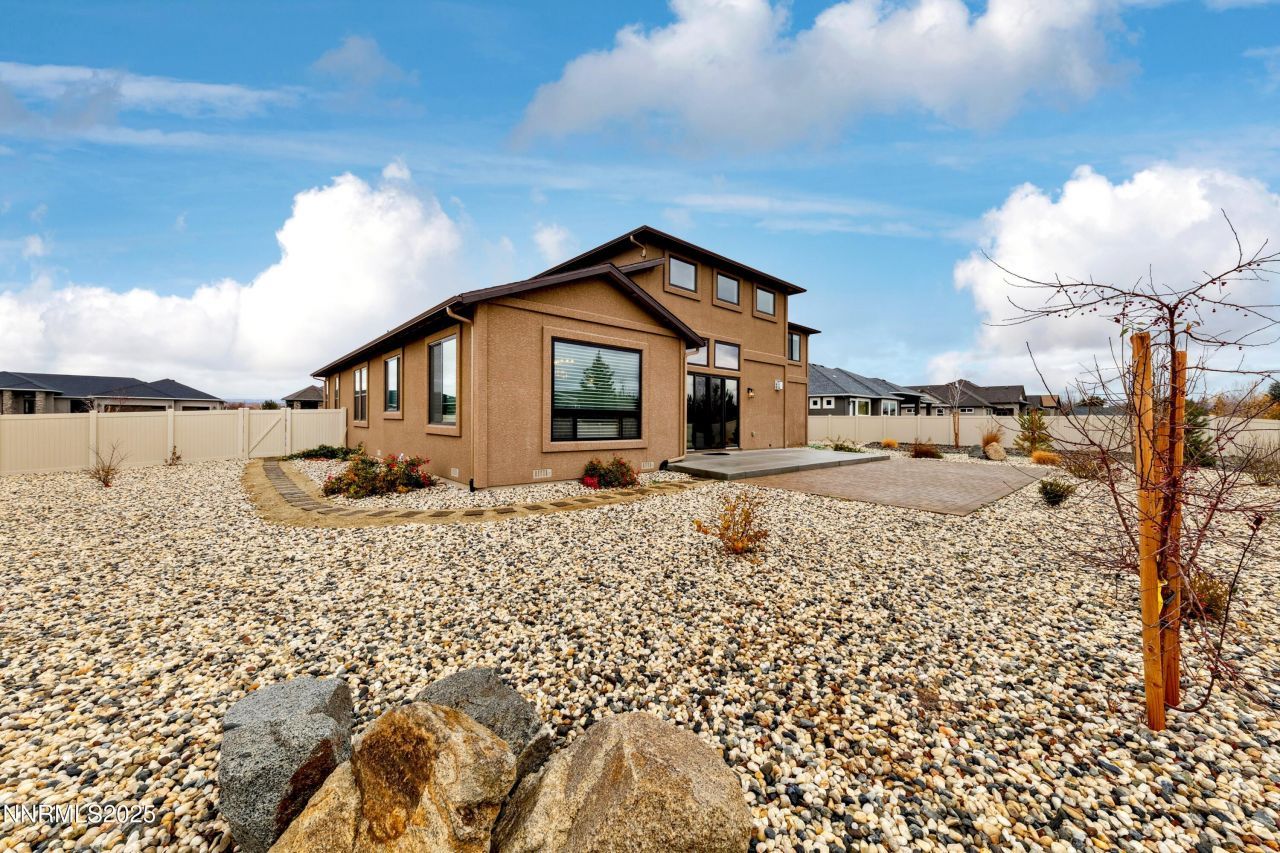 912 Holstein Court, Gardnerville, NV 89460 Photo