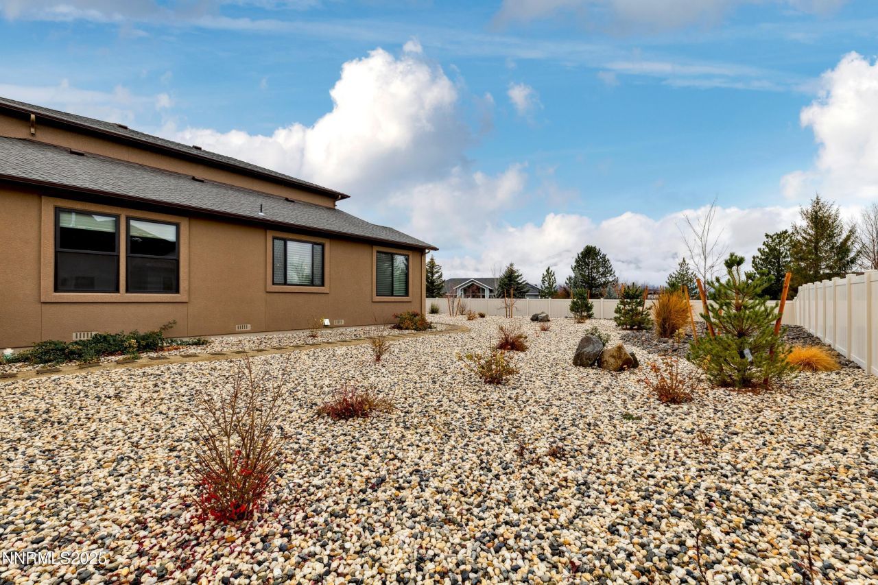 912 Holstein Court, Gardnerville, NV 89460 Photo