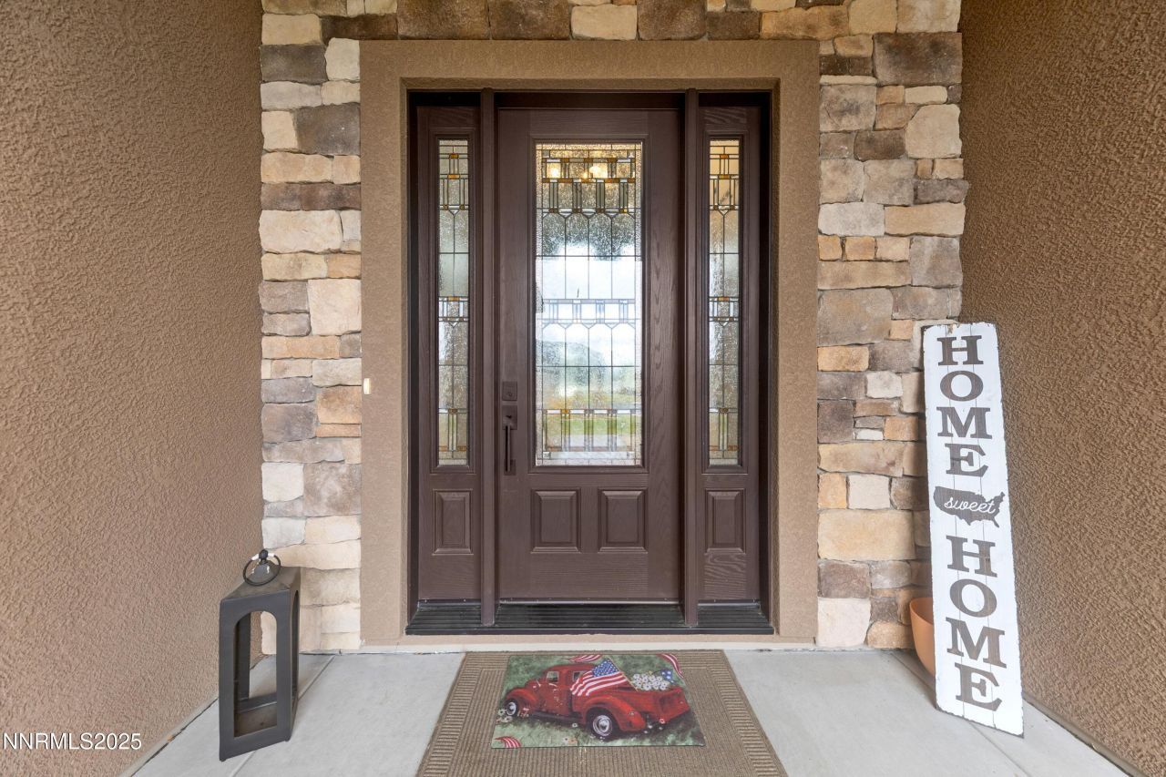 912 Holstein Court, Gardnerville, NV 89460 Photo