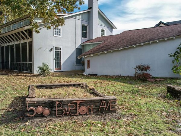 500 Barton Avenue, Chattanooga, TN 37405