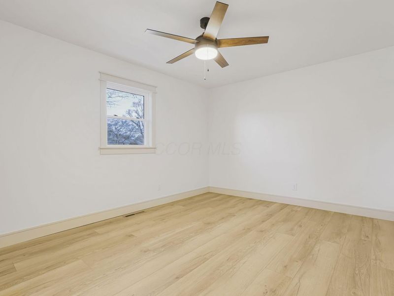 944 Fieldson Drive, Heath, OH 43056 Photo 16