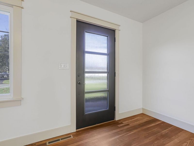 944 Fieldson Drive, Heath, OH 43056 Photo 3