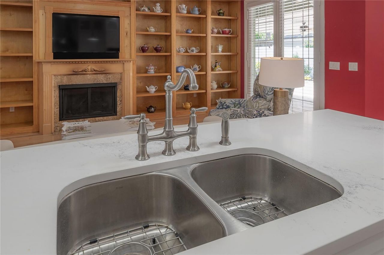 12108 Riverhills Drive, Temple Terrace, FL 33617 Photo