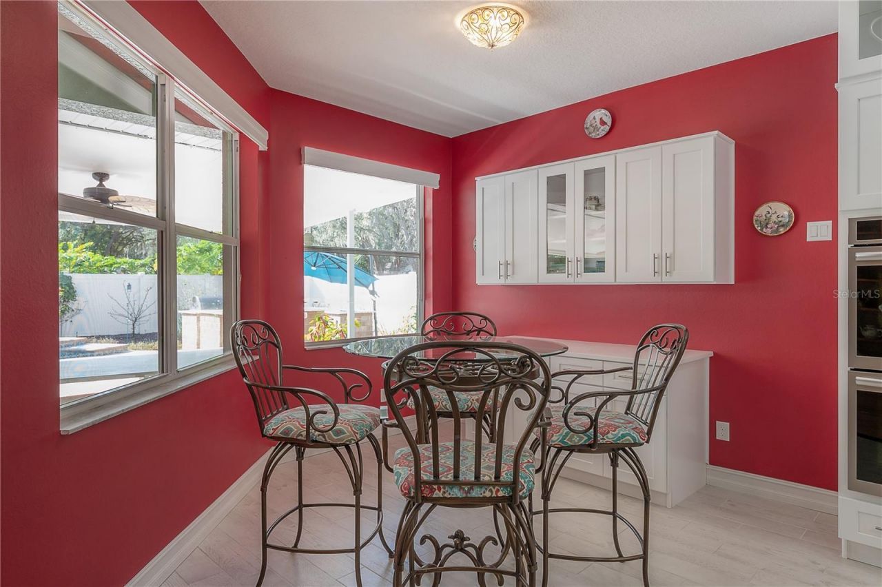 12108 Riverhills Drive, Temple Terrace, FL 33617 Photo