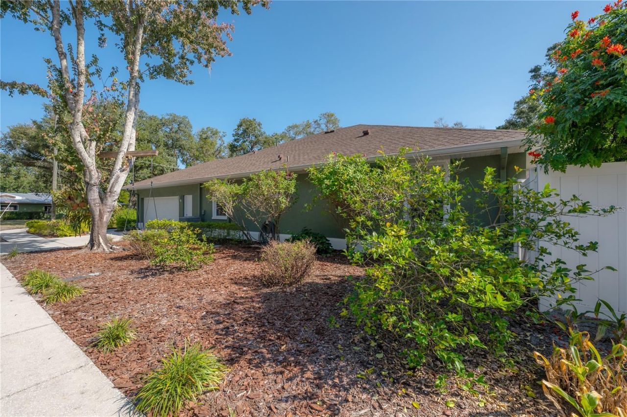 12108 Riverhills Drive, Temple Terrace, FL 33617 Photo