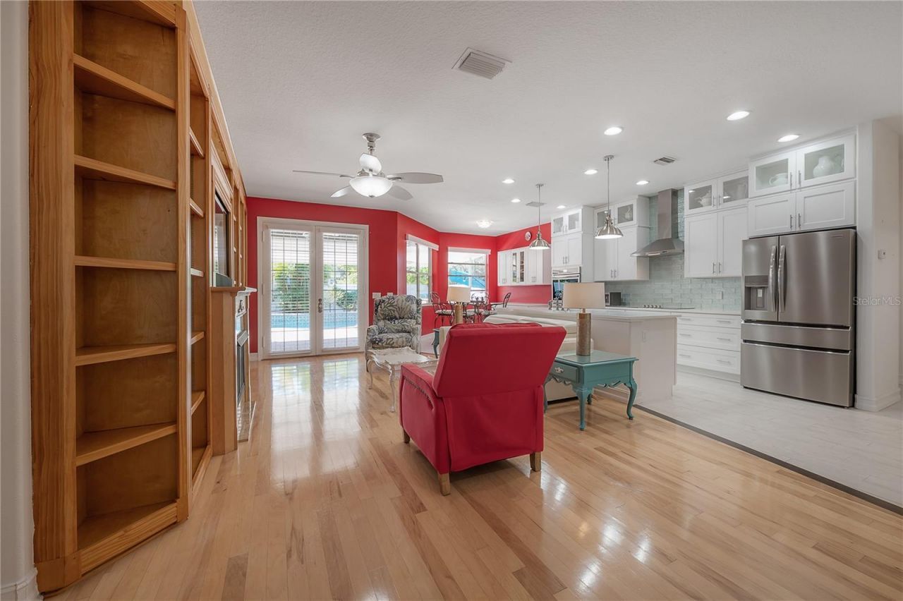 12108 Riverhills Drive, Temple Terrace, FL 33617 Photo