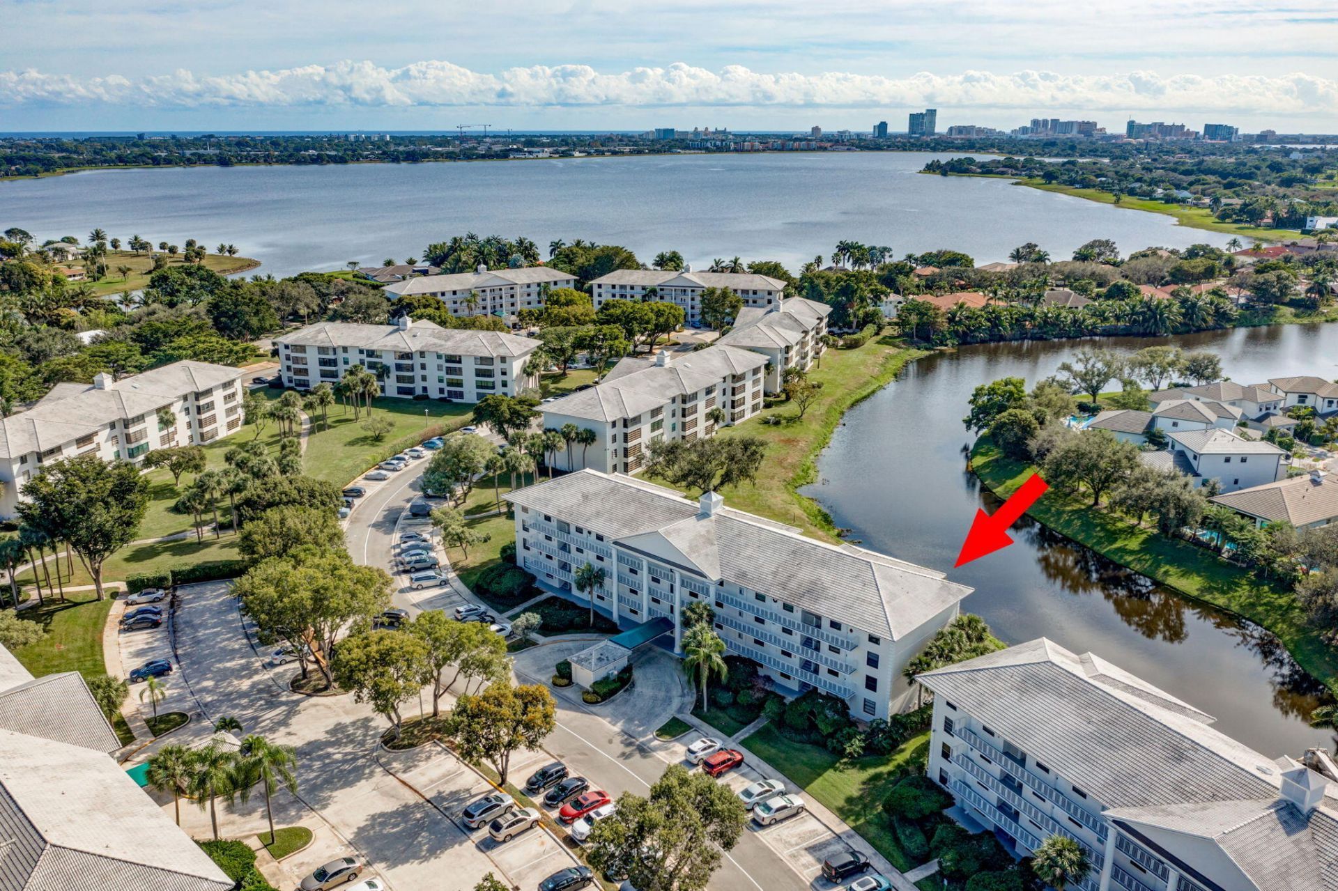 3630 Whitehall Drive, Unit 105, West Palm Beach, FL 33401 Photo