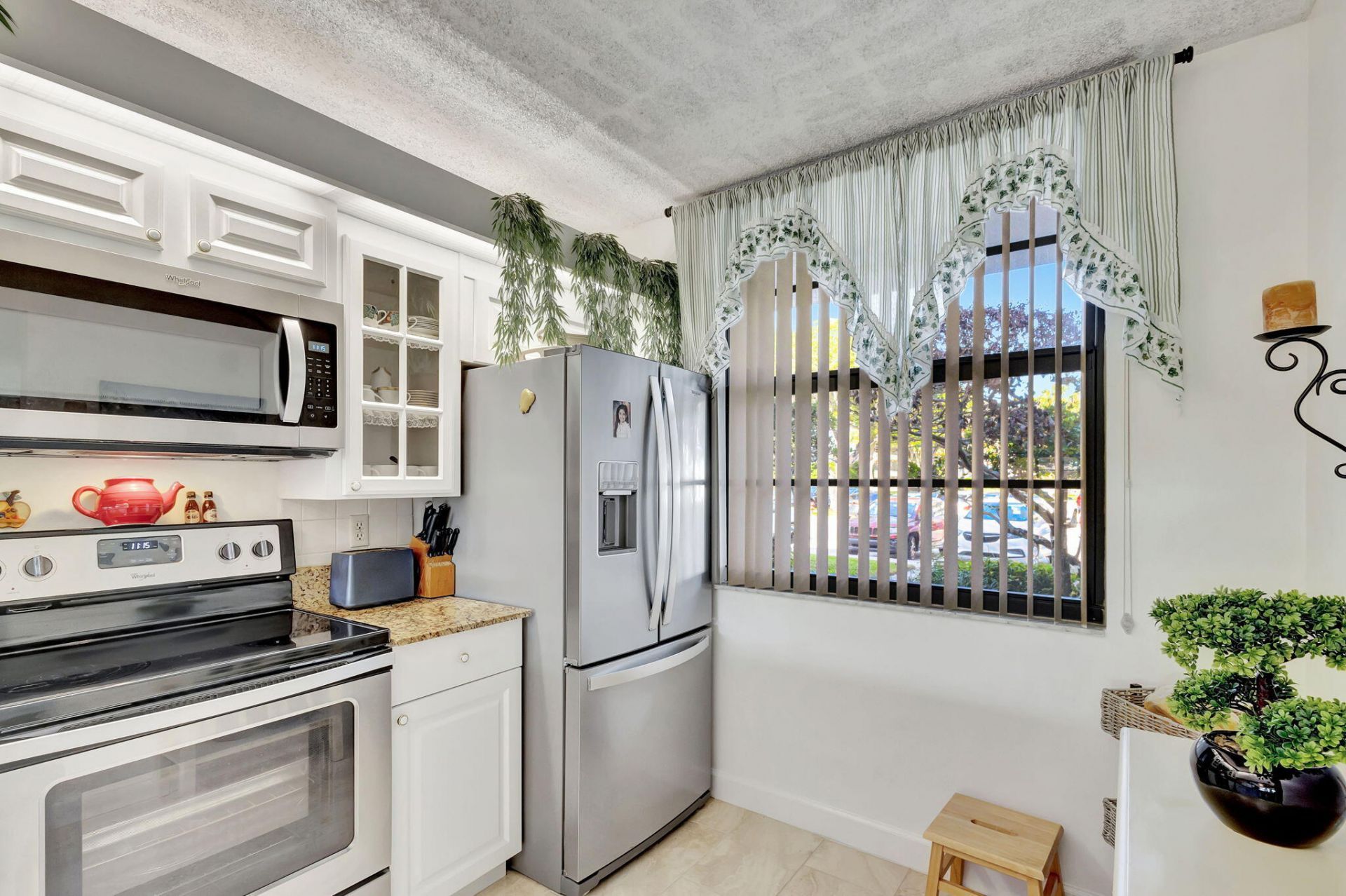 3630 Whitehall Drive, Unit 105, West Palm Beach, FL 33401 Photo