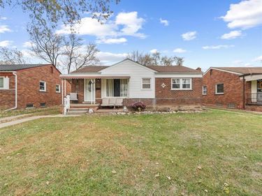 28940 Grandview Street, Inkster, MI 48141