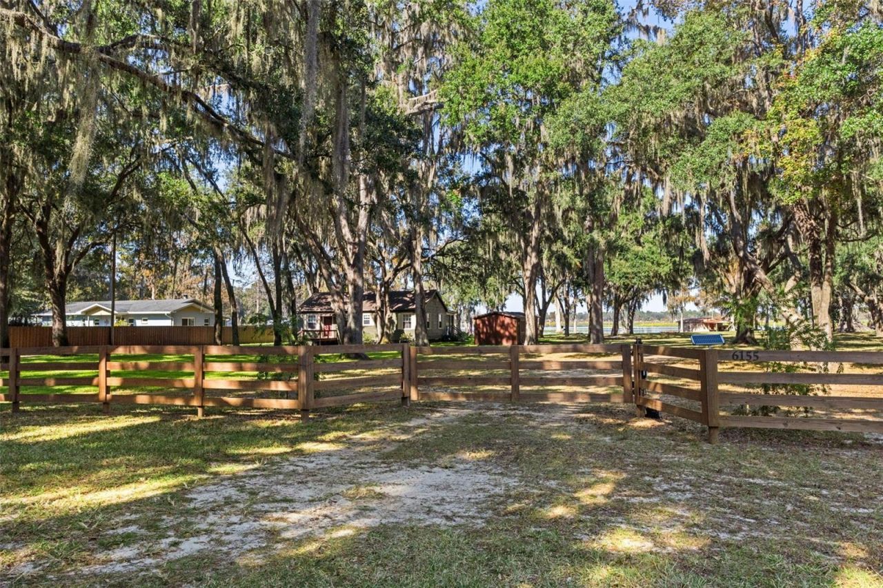 6185 W Riverbend Road, Dunnellon, FL 34433 Photo