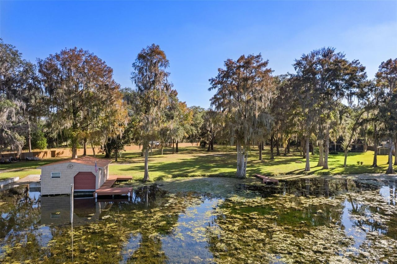 6185 W Riverbend Road, Dunnellon, FL 34433 Photo