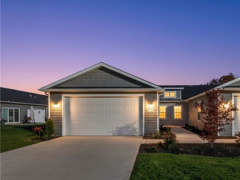 130 W Spring Drive, Elyria, OH 44035 Photo 1