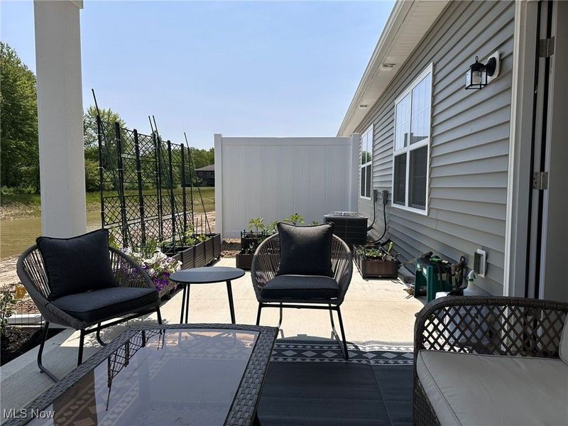 130 W Spring Drive, Elyria, OH 44035 Photo 24