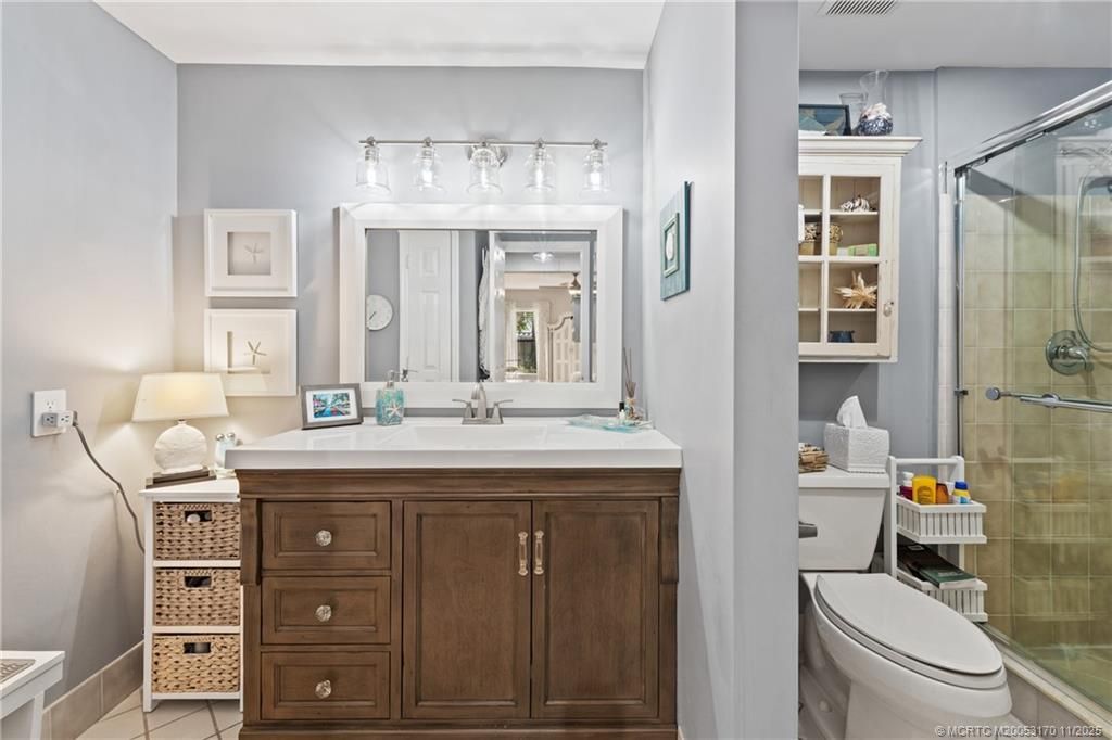 250 SE Four Winds Drive, Unit 105, Stuart, FL 34996 Photo