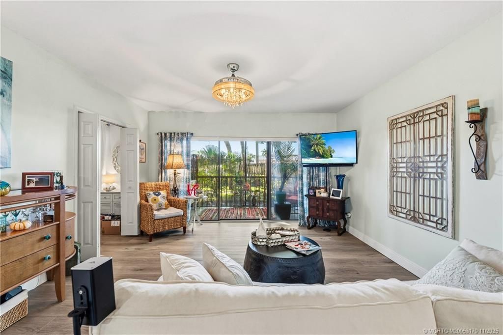 250 SE Four Winds Drive, Unit 105, Stuart, FL 34996 Photo