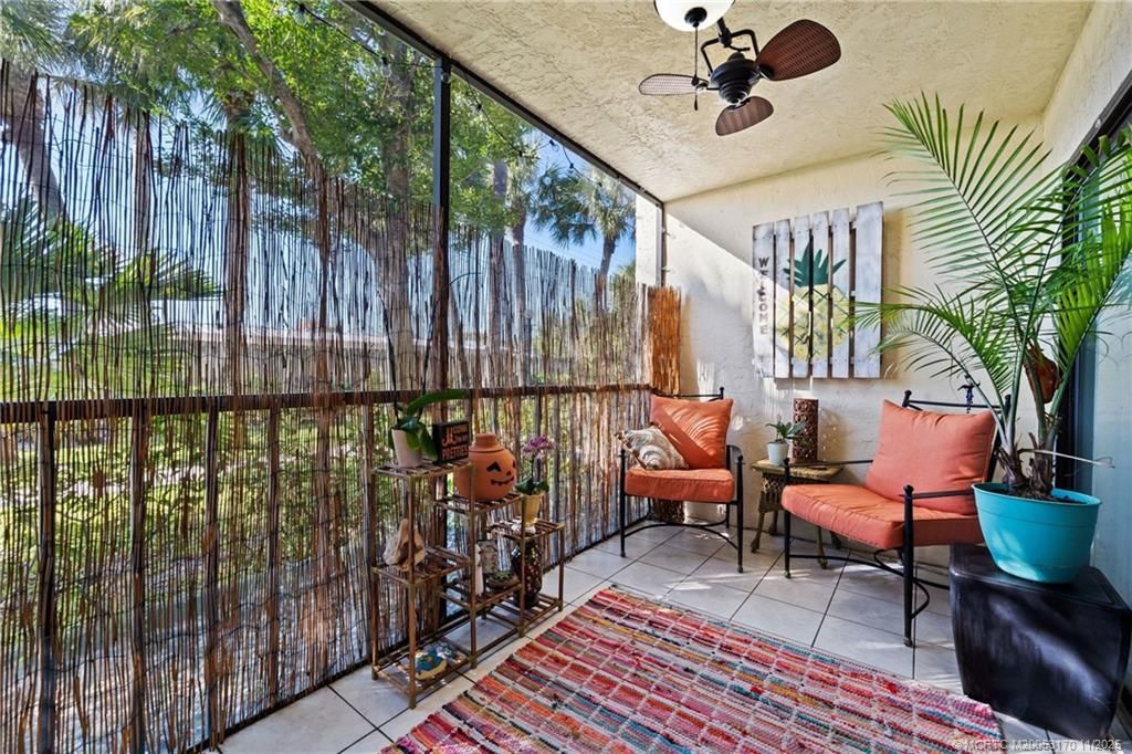 250 SE Four Winds Drive, Unit 105, Stuart, FL 34996 Photo