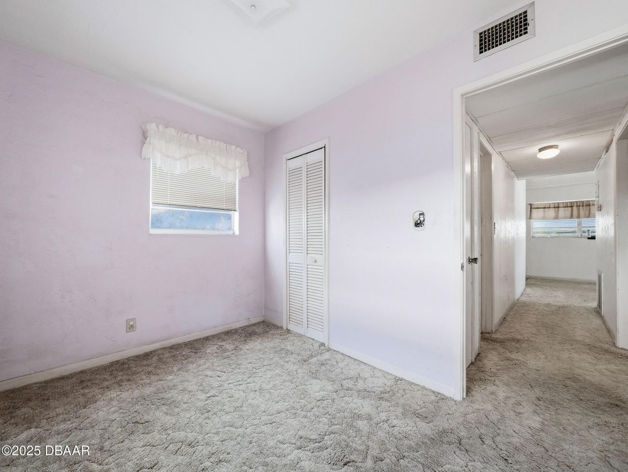 813 E 8th Avenue, New Smyrna Beach, FL 32169 Photo