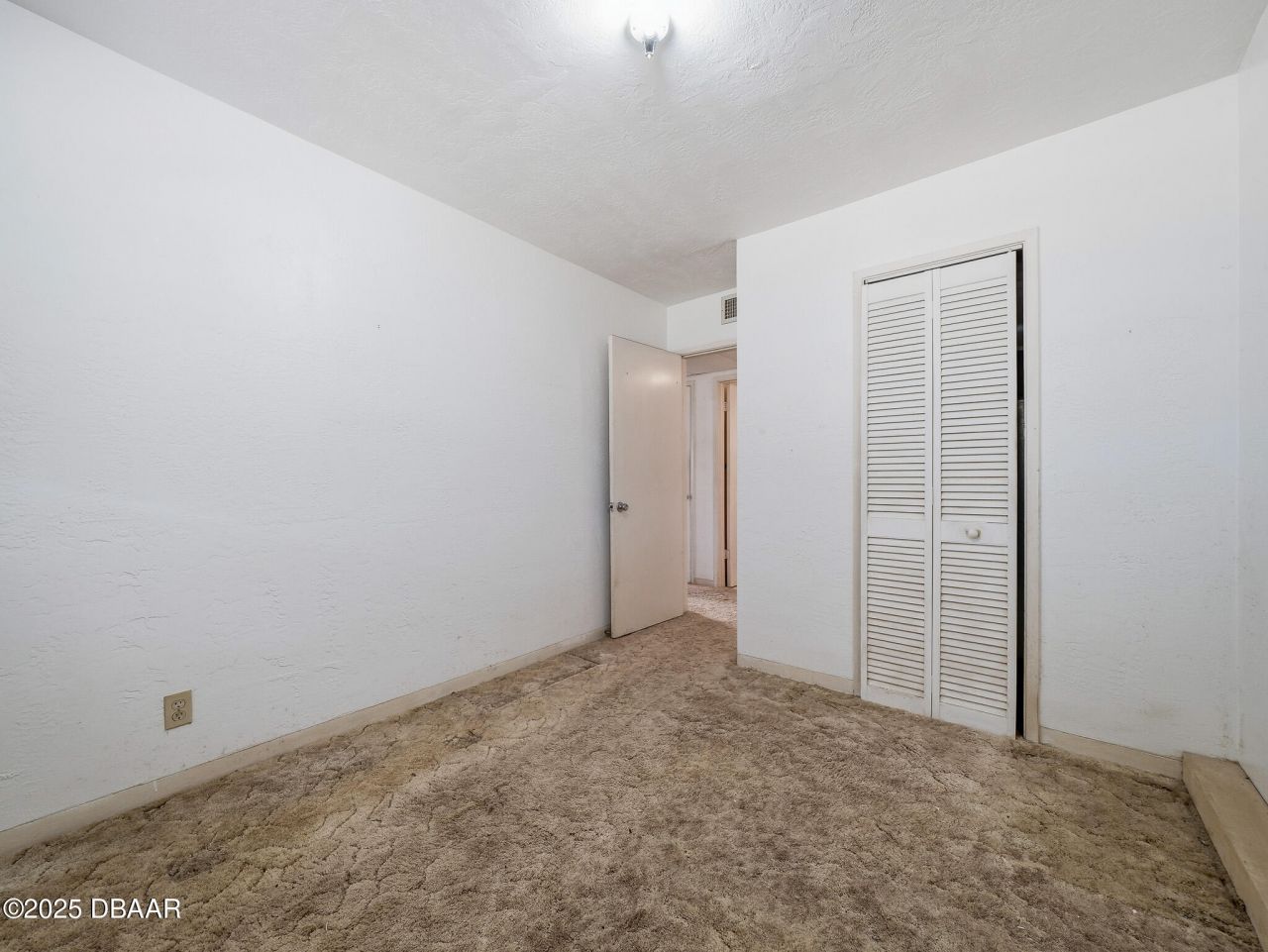 813 E 8th Avenue, New Smyrna Beach, FL 32169 Photo