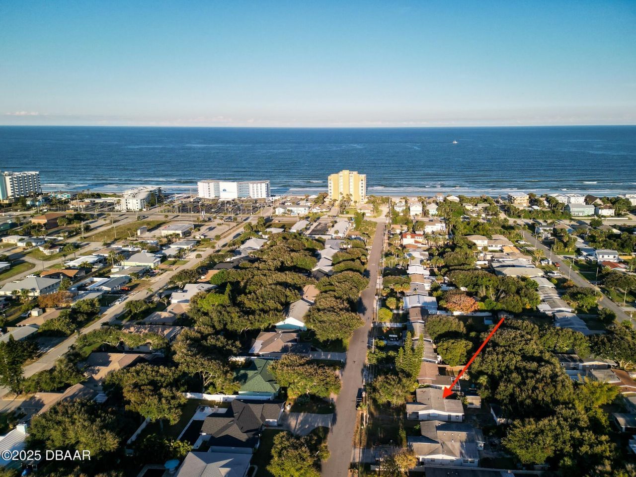 813 E 8th Avenue, New Smyrna Beach, FL 32169 Photo